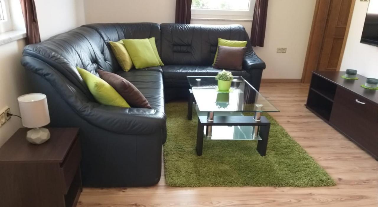 Apartments Battistutti - Free Private Parking Zagreb Extérieur photo