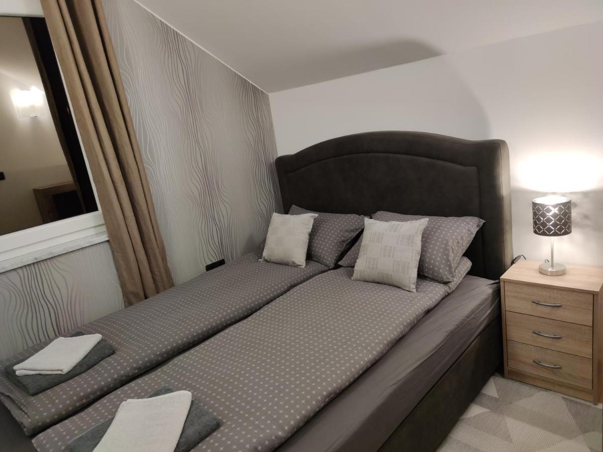 Apartments Battistutti - Free Private Parking Zagreb Extérieur photo